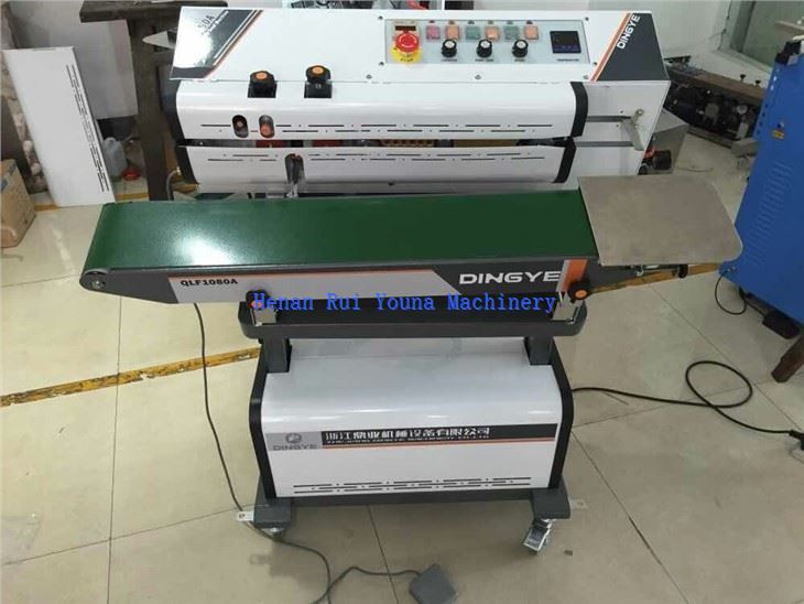 Potato Chips Bag Sealing Machine