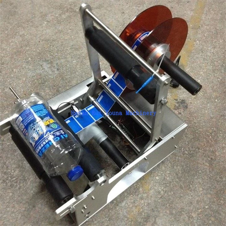 Semi Automatic Round Bottle Stick Labeling Machine